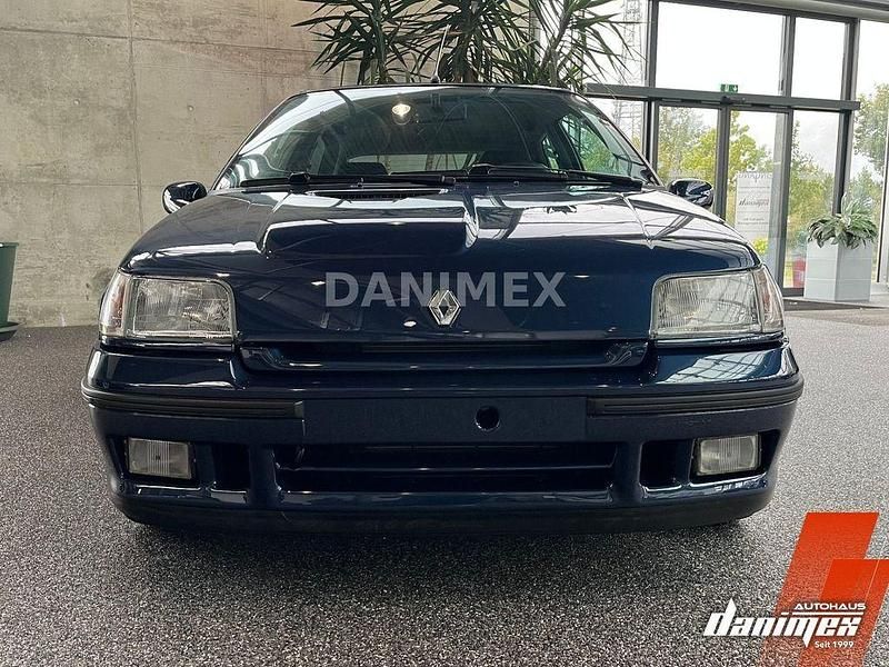 Gebraucht Renault Clio 147 PS (108 kW) 1995 Blau Limousine