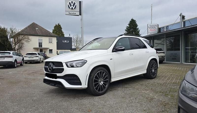 Weiß Gebraucht 2021 Mercedes GLE350 AMG SUV | 59.800 € (Etwas zu teuer) - Bild 1/4