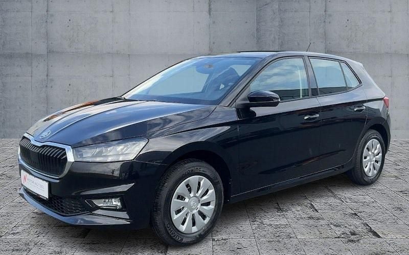 Schwarz Neu 2025 Skoda Fabia Essence Limousine | 17.970 € (Guter Preis) - Bild 1/4