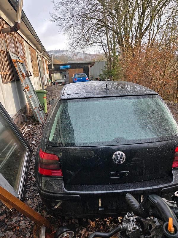 Gebraucht VW Golf IV Pacific 101 PS (74 kW) 2003 Schwarz Kleinwagen