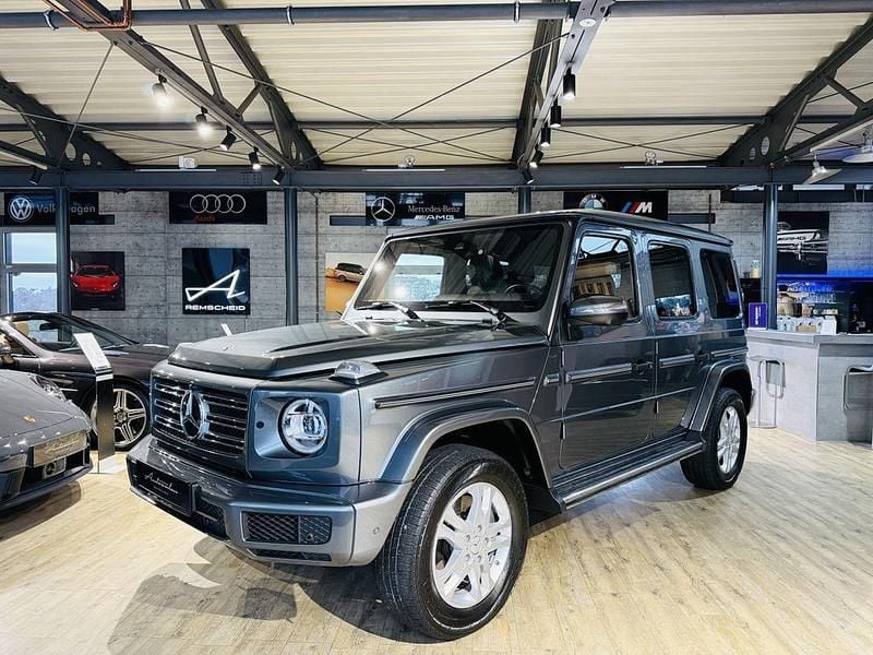 Grau Gebraucht 2019 Mercedes G350 SUV | 104.990 € (Superpreis) - Bild 1/4