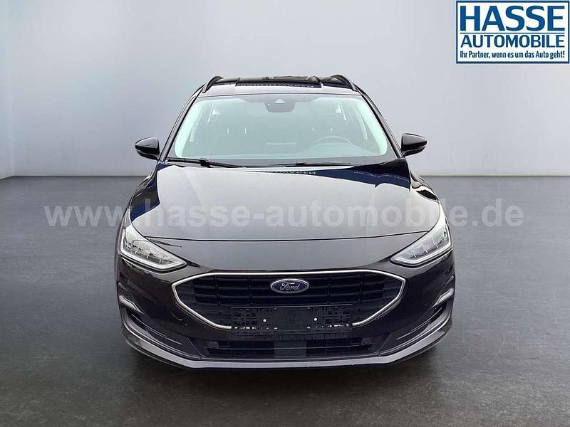 Gebraucht Ford Focus Cool & Connect 120 PS (88 kW) 2022 Obsidianschwarz meta... Kombi