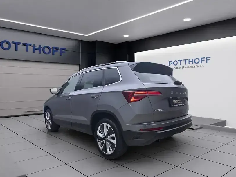 Gebraucht Skoda Karoq Selection 150 PS (110 kW) 2025 Graphitegrau metallic SUV