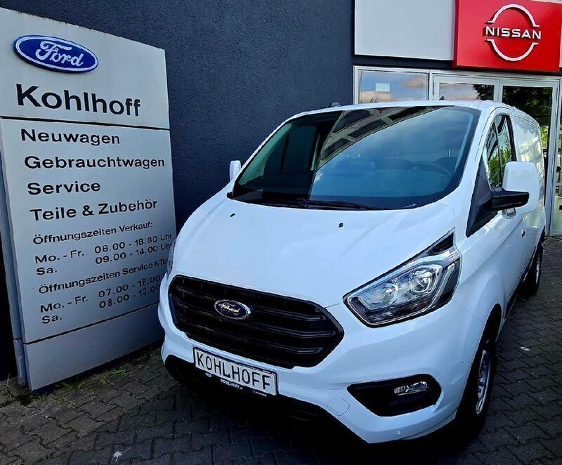Weiß Gebraucht 2023 Ford Transit Custom Trend Van / Kleinbus | 41.970 € - Bild 1/4