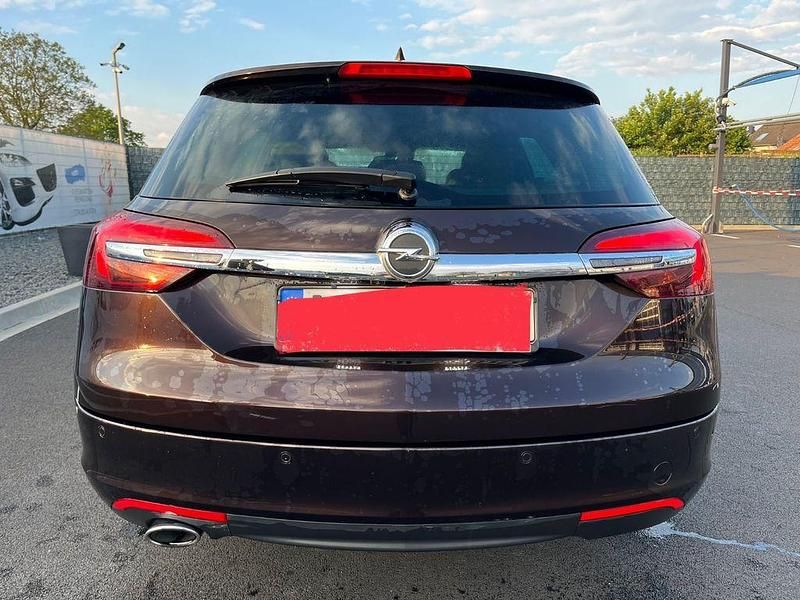 Gebraucht Opel Insignia Business Innovation 170 PS (125 kW) 2016 Braun Kombi