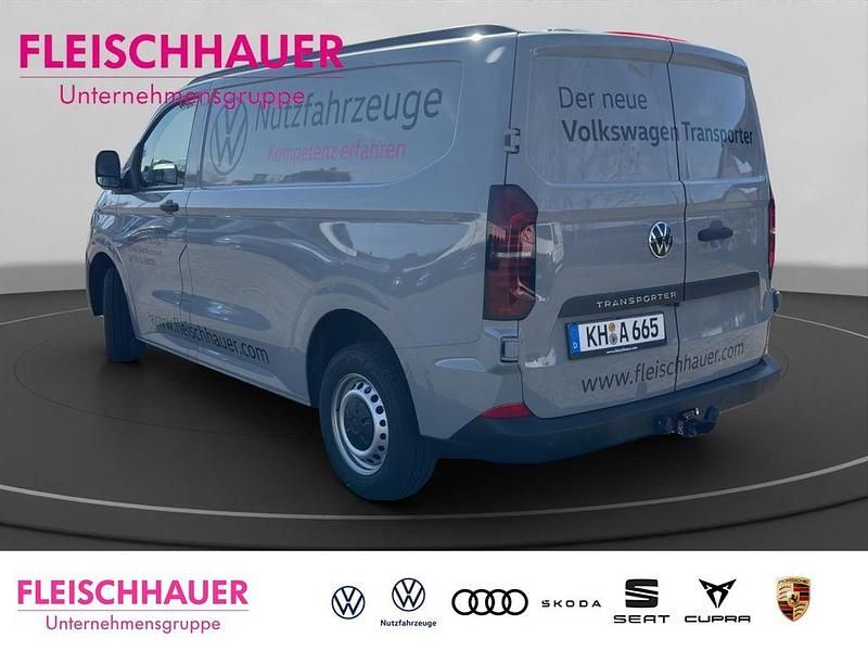 Gebraucht VW Transporter 150 PS (110 kW) 2025 Grau Van