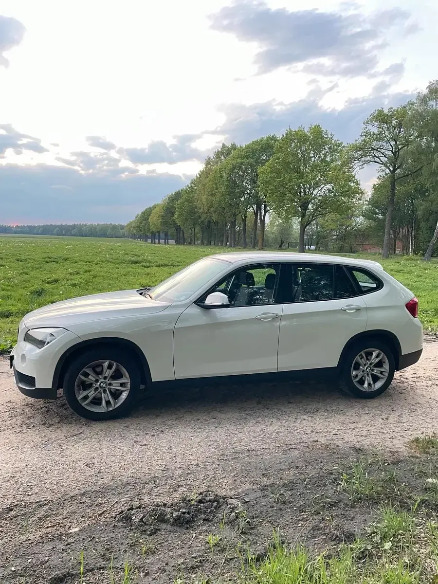 Gebraucht BMW X1 143 PS (105 kW) 2013 Weiß SUV