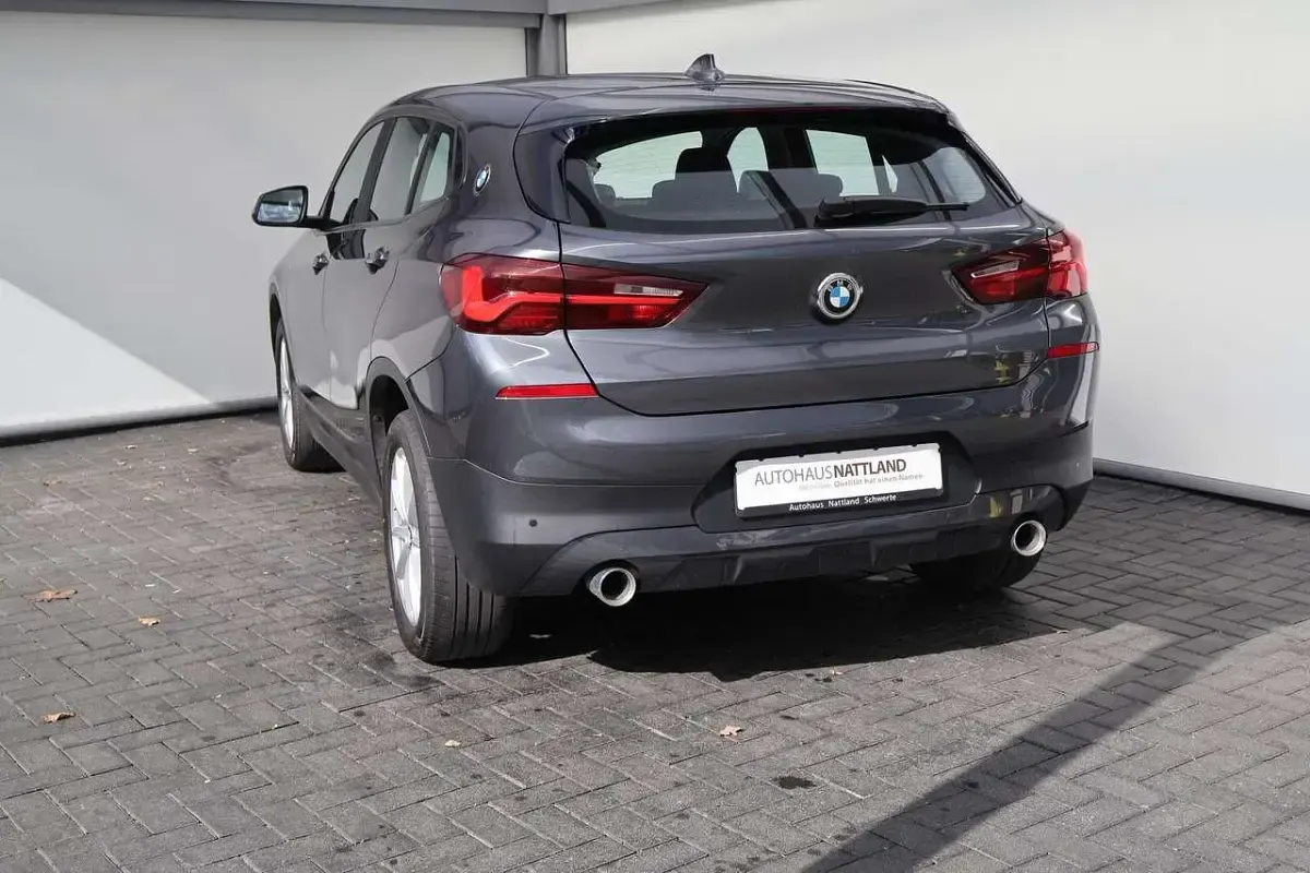 Gebraucht BMW X2 Advantage 150 PS (110 kW) 2021 Mineralgrau SUV