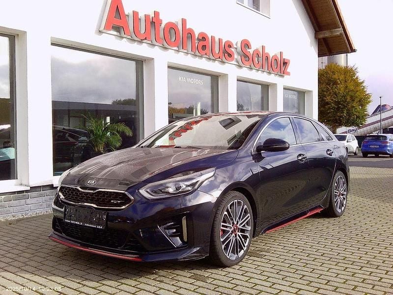 Schwarz Gebraucht 2020 Kia ProCeed GT Kleinwagen | 18.750 € (Guter Preis) - Bild 1/4