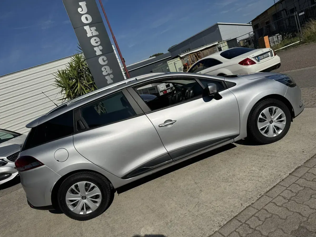 Gebraucht Renault Clio GrandTour LIMITED 90 PS (66 kW) 2019 Platingrau (metallic) Kombi