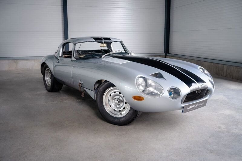 Silber Gebraucht 1963 Jaguar E-Type Cabrio | 349.000 € - Bild 1/4