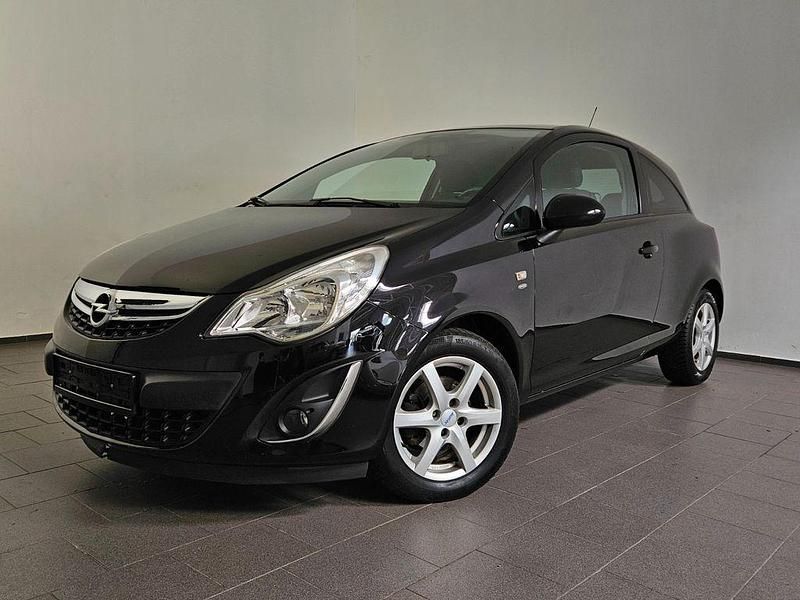 Second-hand Opel Corsa 87 CP (63 kW) 2011 Negru Hatchback
