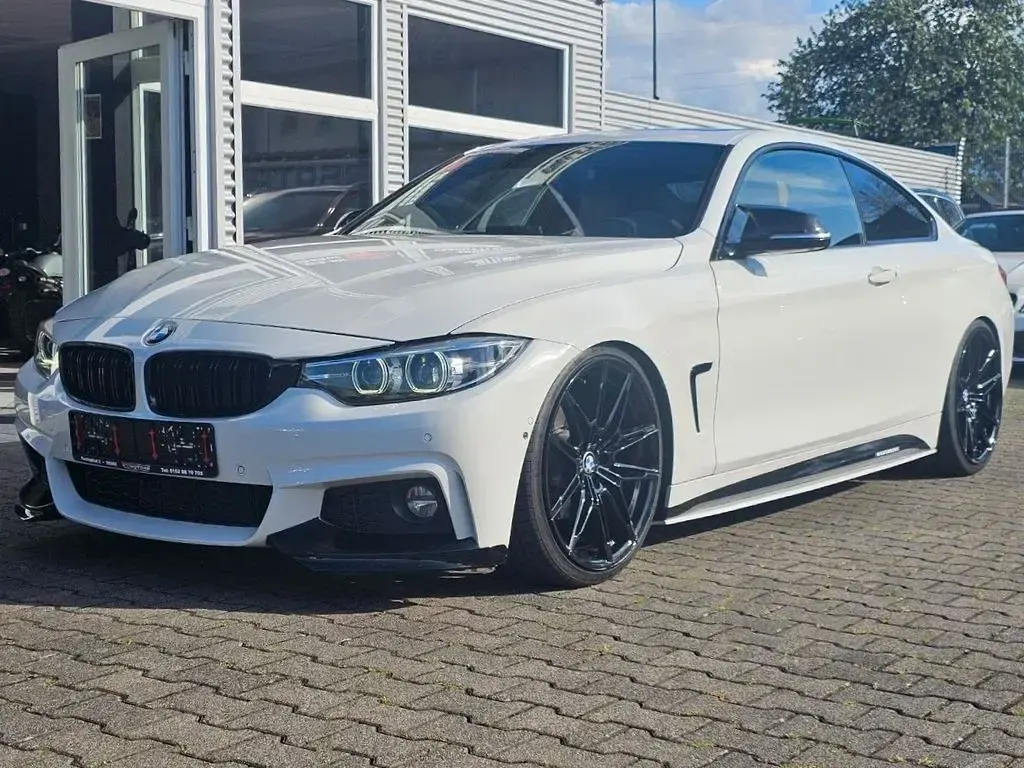 Używany BMW 430 M Performance 252 KM (185 kW) 2019 Biały Coupe