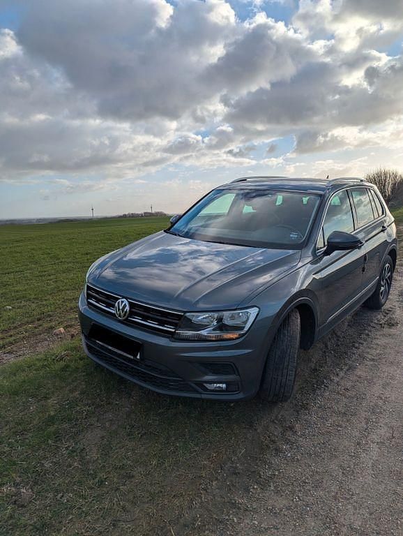 Gebraucht VW Tiguan Join 150 PS (110 kW) 2019 Grau SUV