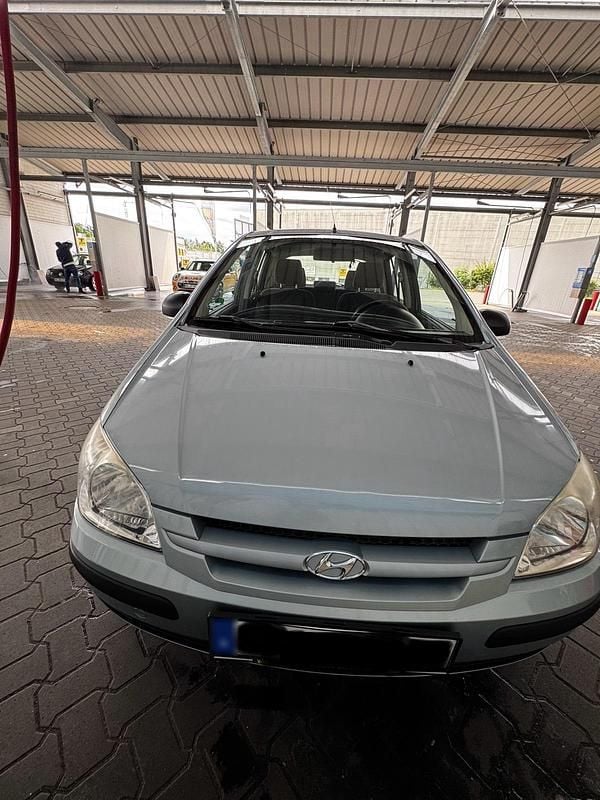 Second-hand Hyundai Getz 63 CP (46 kW) 2004 Albastru Hatchback
