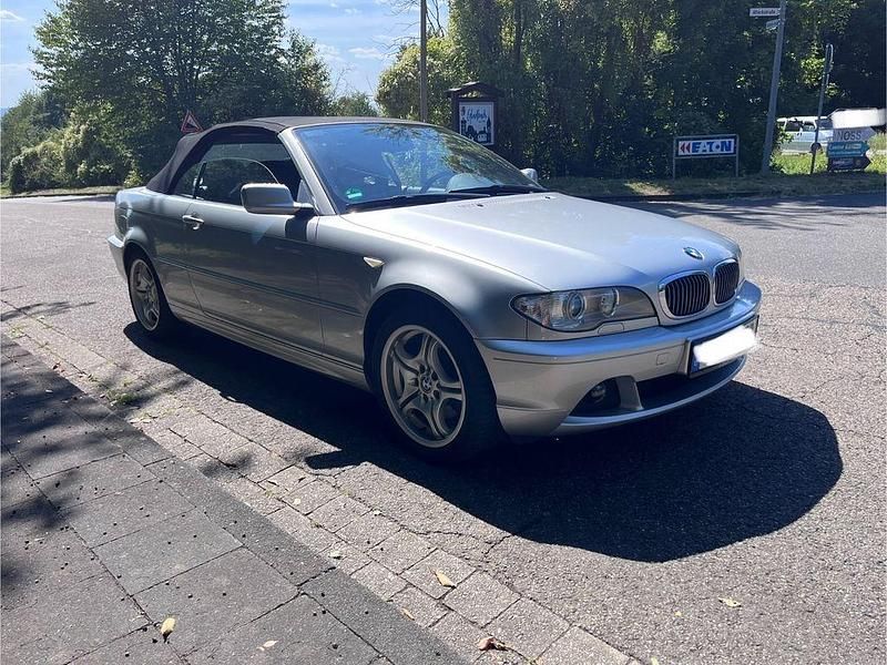Gebraucht BMW 325 Cabriolet Performance 192 PS (141 kW) 2004 Grau Cabrio
