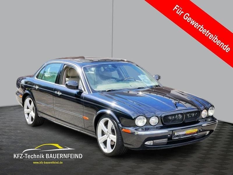 Blau Gebraucht 2003 Jaguar XJ Limousine | 7.990 € (Superpreis) - Bild 1/4