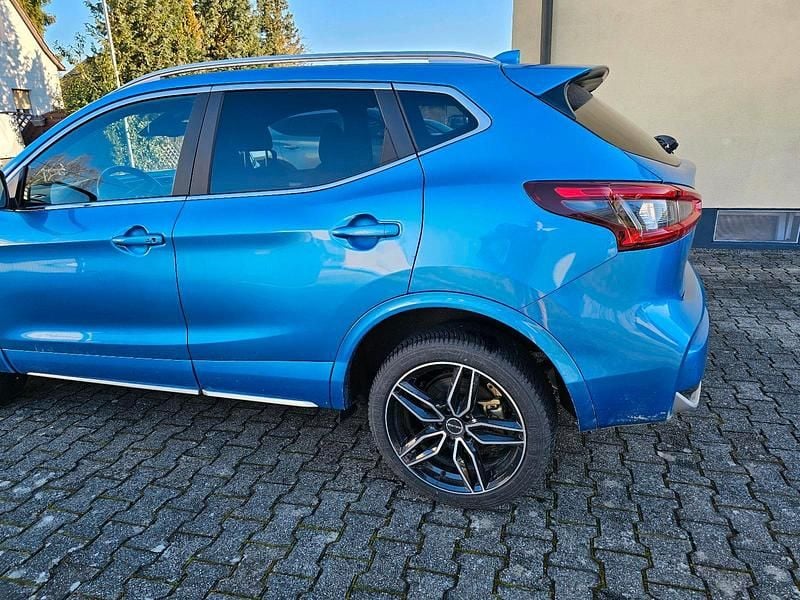 Gebraucht Nissan Qashqai 159 PS (116 kW) 2019 Blau SUV