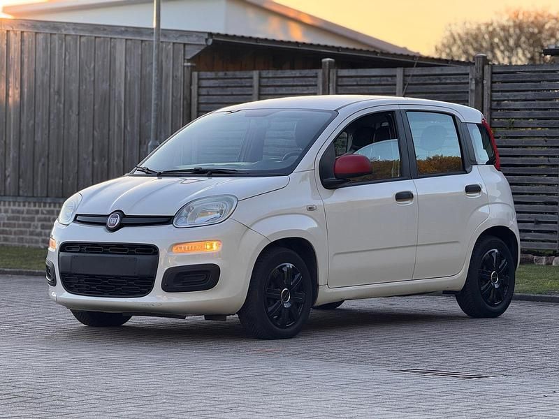 Occasion Fiat Panda 69 ch (50 kW) 2013 Blanc Citadine