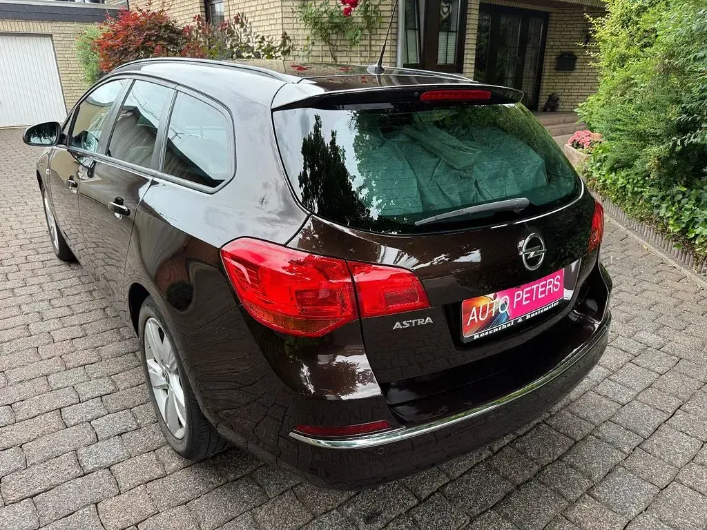 Gebraucht Opel Astra Style 120 PS (88 kW) 2015 Braun Kombi