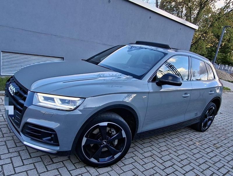 Grau Gebraucht 2017 Audi Q5 S-Line SUV | 31.500 € (Fairer Preis) - Bild 1/4