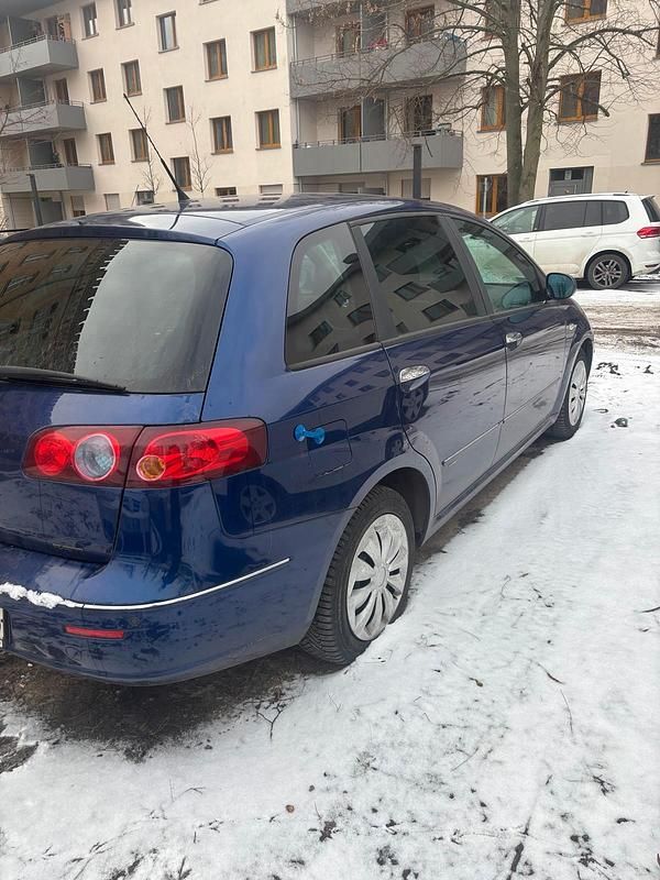 Gebraucht Fiat Croma 150 PS (110 kW) 2007 Blau Kombi