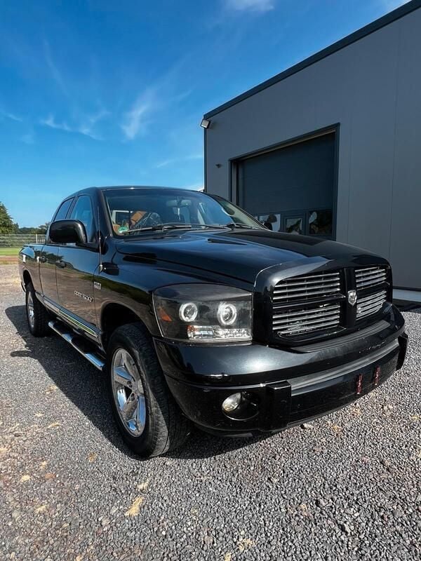 Schwarz Gebraucht 2007 Dodge Ram Abholung | 14.800 € (Fairer Preis) - Bild 1/4