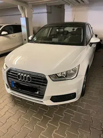 Gebraucht Audi A1 95 PS (69 kW) 2015 Weiß Kleinwagen