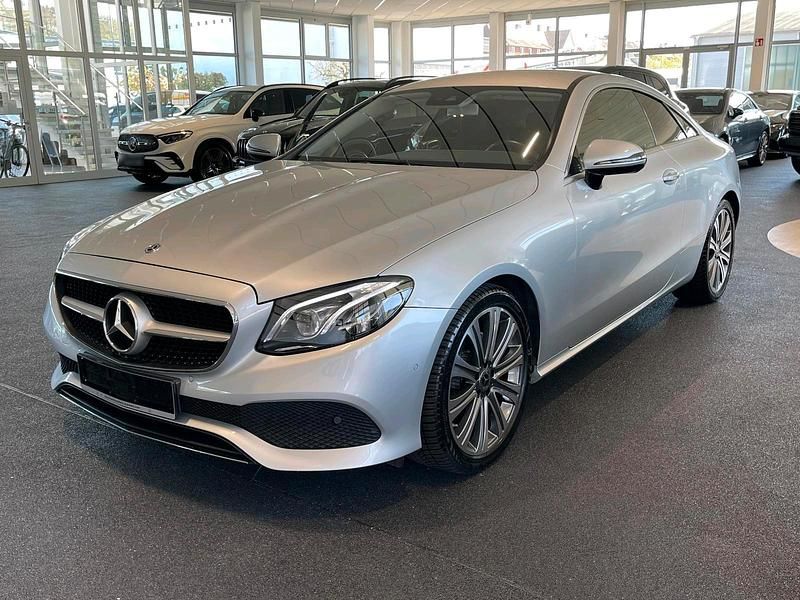 Gebraucht Mercedes 220 195 PS (143 kW) 2019 Coupé