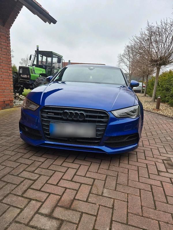 Gebraucht Audi A3 S-Line 184 PS (135 kW) 2016 Blau Limousine
