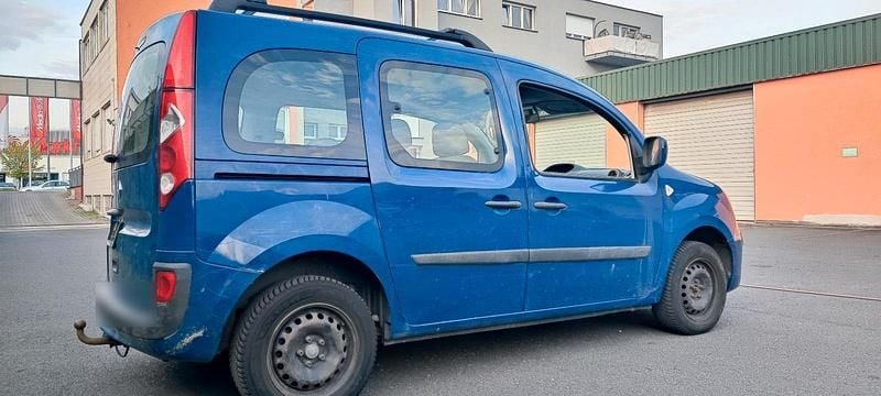Second-hand Renault Kangoo 86 CP (63 kW) 2008 Albastru Monovolum