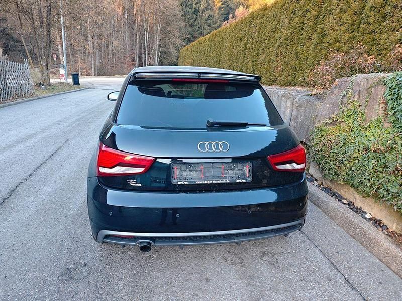 Gebraucht Audi A1 S-Line 95 PS (69 kW) 2015 Schwarz Kleinwagen