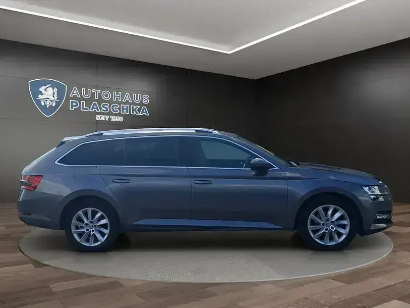 Gebraucht Skoda Superb Style 2023 Grau