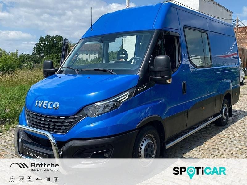 Blue ic 071 ral5010 Gebraucht 2020 Iveco Daily Limousine | 35.890 € - Bild 1/4