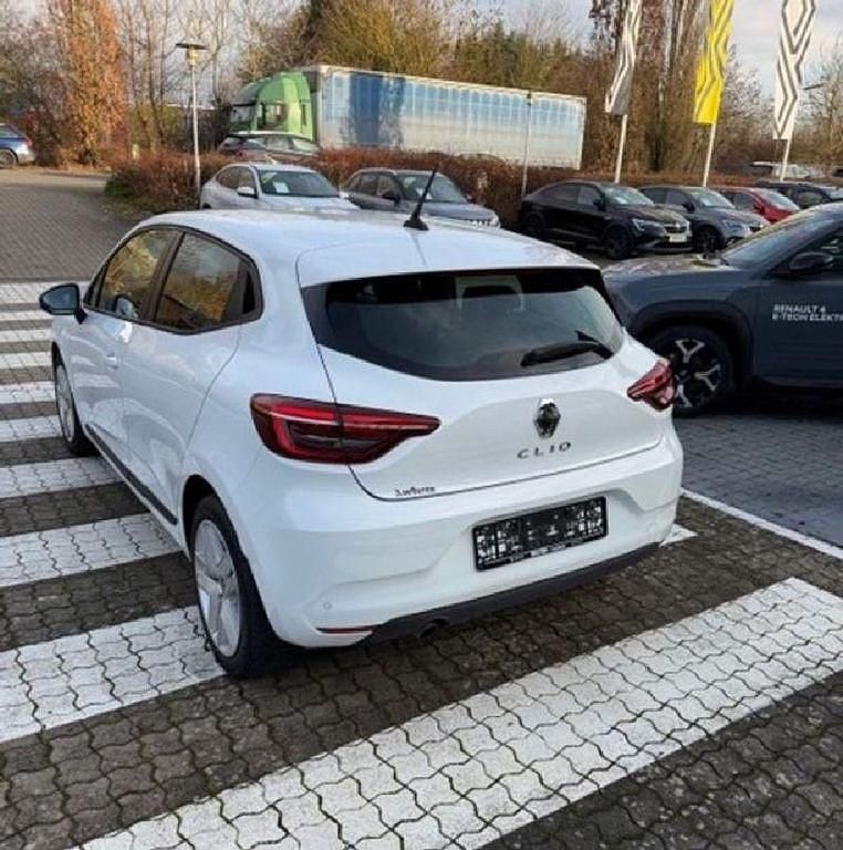 Gebraucht Renault Clio V Business 67 PS (49 kW) 2022 Limousine