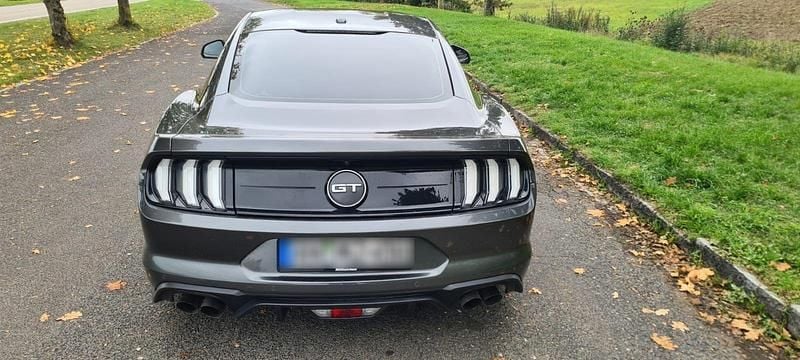 Gebraucht Ford Mustang GT 450 PS (330 kW) 2018 Grau Coupé
