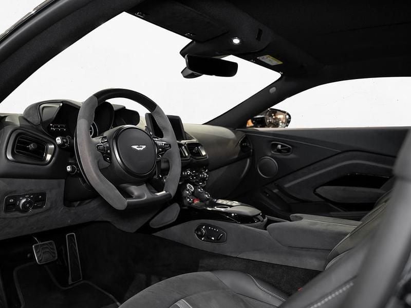 Gebraucht Aston Martin V8 Vantage 534 PS (392 kW) 2022 Jet black Coupé