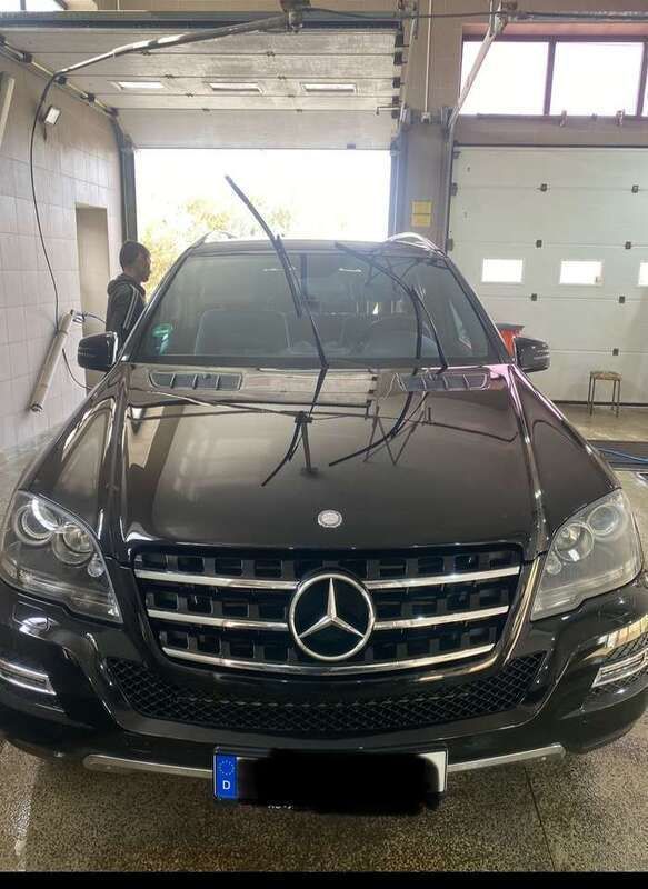 Gebraucht 2011 Mercedes ML350 Edition SUV | 12.500 € (Teuer) - Bild 1/4