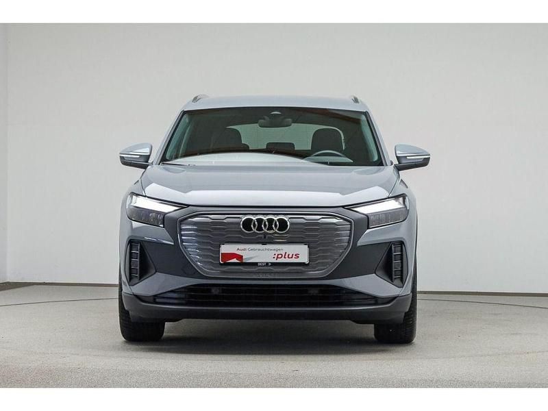 Gebraucht Audi e-tron 125 kW (170 PS) 2022 C2 kieselgrau SUV
