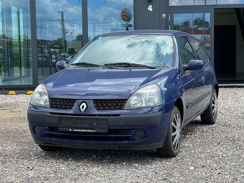Braun Gebraucht 2002 Renault Clio II Limousine | 1.250 € (Guter Preis) - Bild 1/4