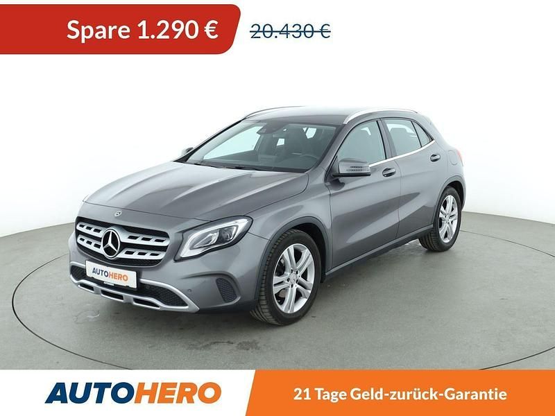 Grau Gebraucht 2017 Mercedes GLA200 Urban SUV | 19.140 € (Fairer Preis) - Bild 1/3