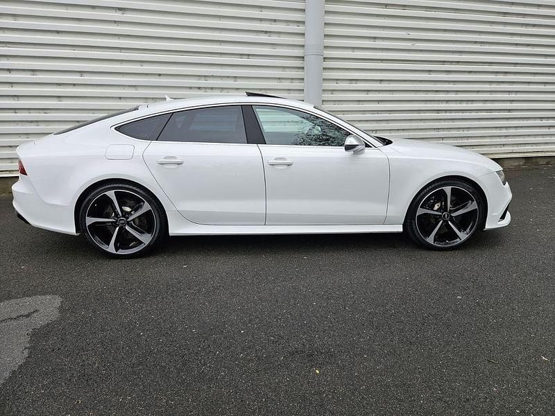 Gebraucht Audi RS7 Sportback Sport 560 PS (411 kW) 2014 Weiß Kleinwagen