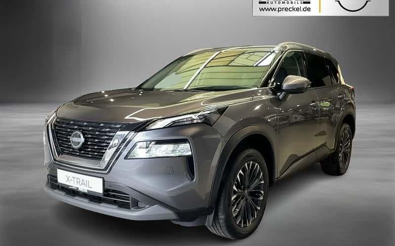 Grau Neu 2025 Nissan X-Trail N-Connecta SUV | 33.390 € - Bild 1/4