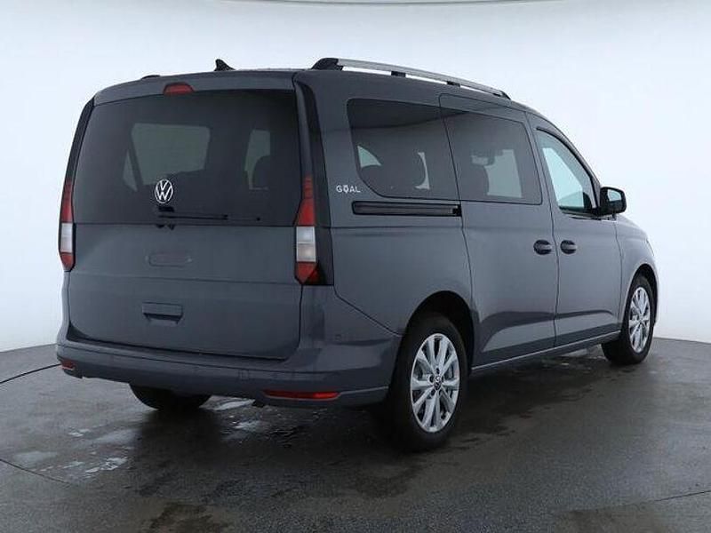Gebraucht VW Caddy Maxi Goal 116 PS (85 kW) 2025 Grau Van / Kleinbus