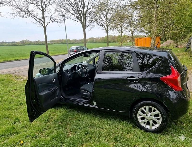 Usata Nissan Note 80 CV (58 kW) 2014 Nero Utilitaria