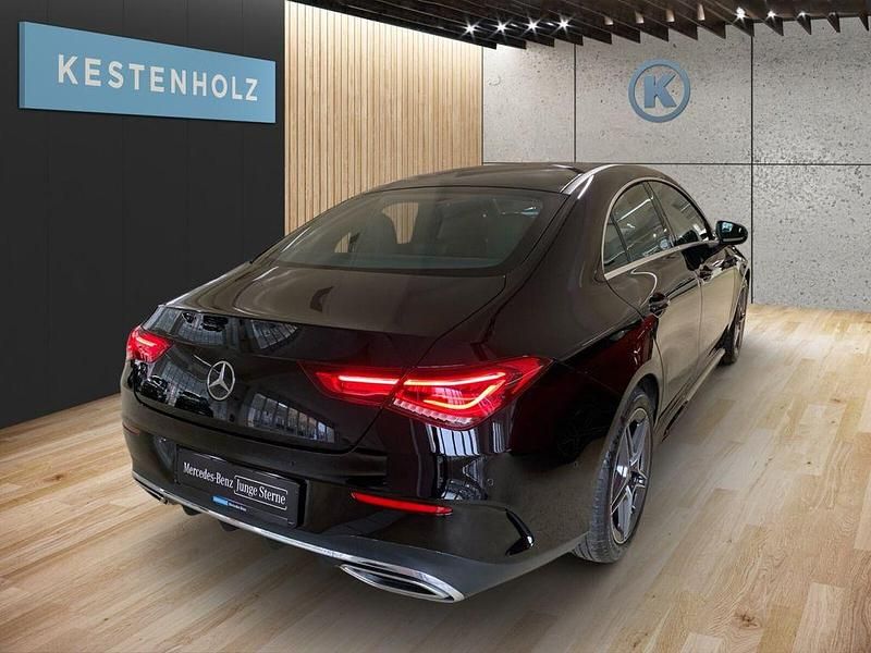 Gebraucht Mercedes CLA200 AMG 163 PS (119 kW) 2022 Schwarz Coupé