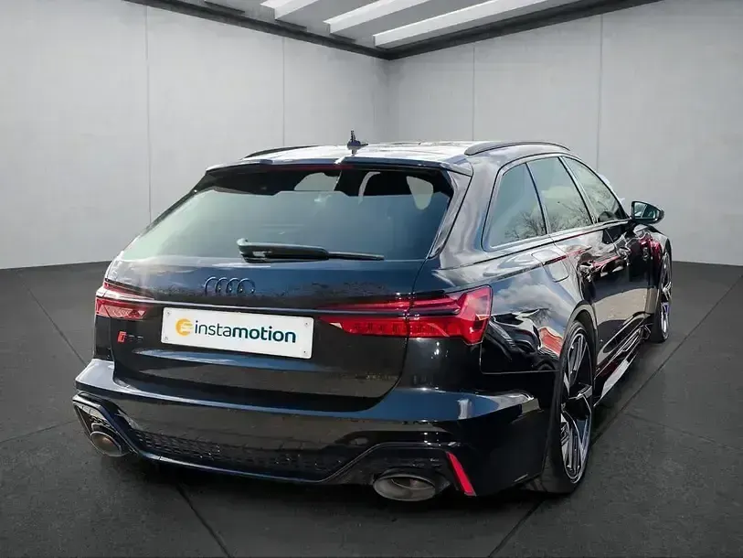 Usata Audi RS6 600 CV (441 kW) 2022 Nero Station wagon