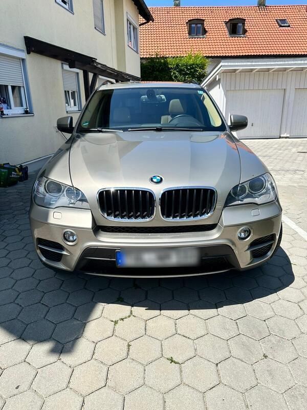 Braun Gebraucht 2013 BMW X5 SUV | 20.000 € (Etwas zu teuer) - Bild 1/4