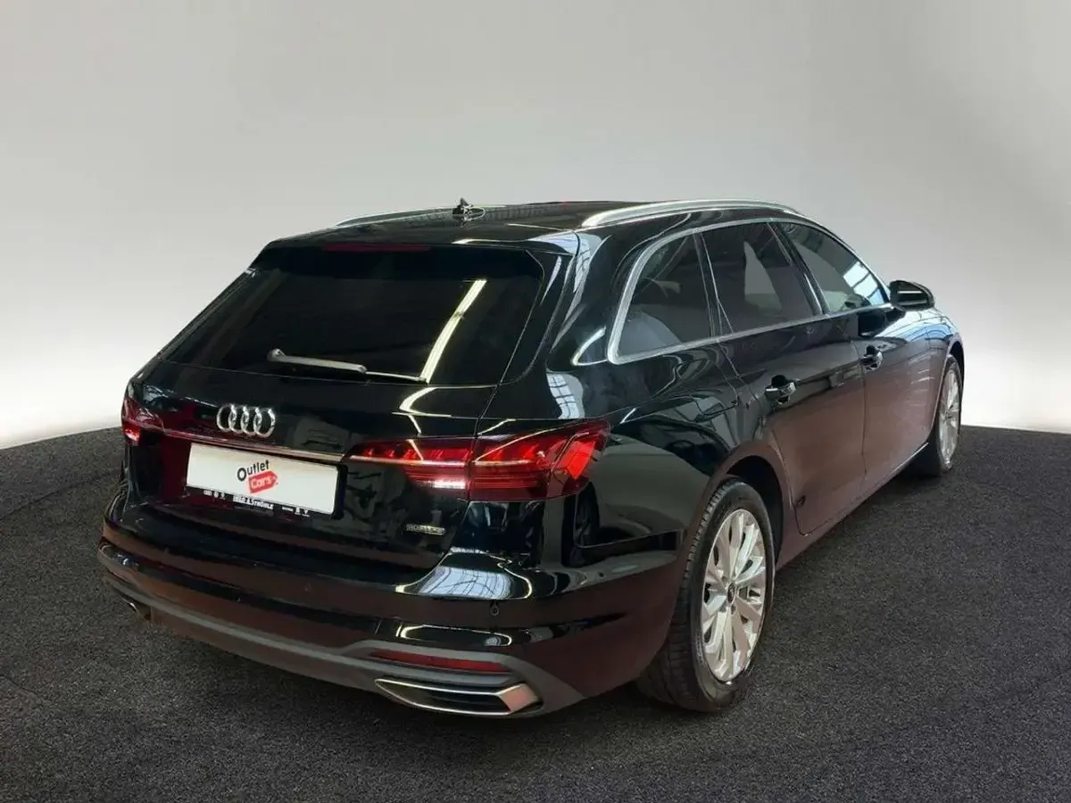 Gebraucht Audi A4 Performance 204 PS (150 kW) 2023 Brillantschwarz Kombi
