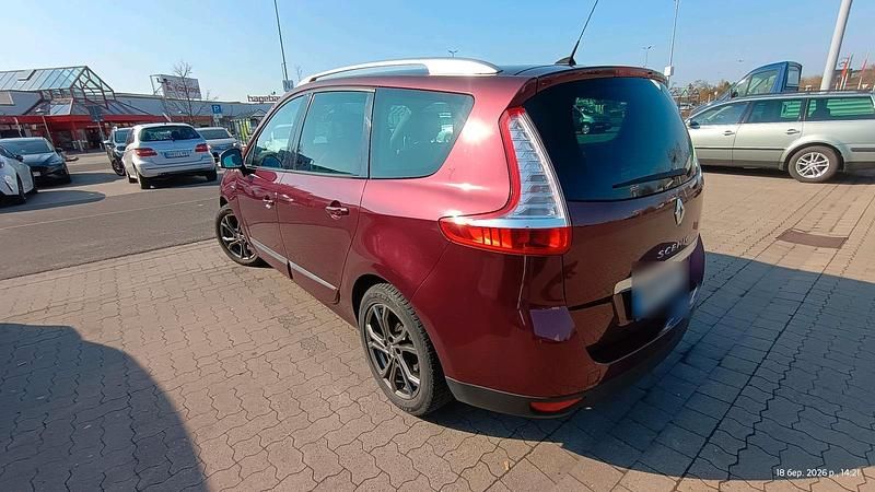 Gebraucht Renault Scénic III 150 PS (110 kW) 2013 Rot Van / Kleinbus